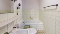 Gelegenheit in Neuhausen – Apartment mit Renovierungsbedarf und optimalen Vermietungspotential - Badezimmer