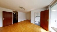 Verkauft - Gelegenheit in Neuhausen – Apartment mit Renovierungsbedarf und optimalen Vermietungspotential - Wohnraum-Ansicht2